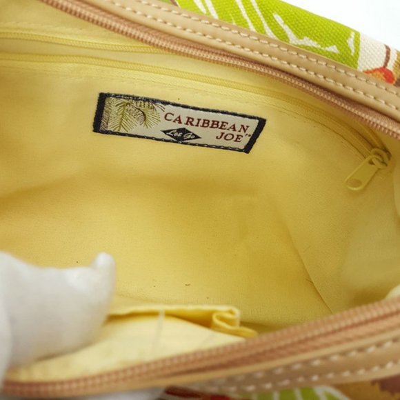 Caribbean Joe Let Go shoulder bag Canvas and Vinyl Sequinned Floral Pattern - Picture 8 of 10